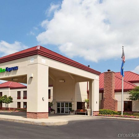 Clarion Inn Cranberry Township Exteriör bild